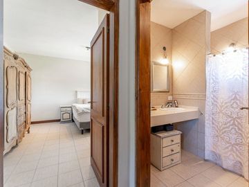 CASA EN VENTA 4 AMBIENTES EN FRANCISCO ALVAREZ