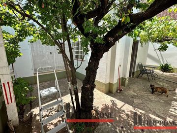 Casa familiar 2d + Galpón 220m2 c/ofic