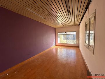 Casa familiar 2d + Galpón 220m2 c/ofic