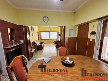 Casa familiar 2d + Galpón 220m2 c/ofic