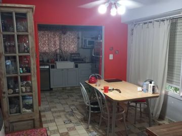Casa en venta de 3 dormitorios en Ramos Mejía