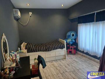 Casa en venta de 3 dormitorios en Ramos Mejía
