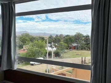 Dúplex en venta de 2 dormitorios c/ cochera en Sierra de la Ventana