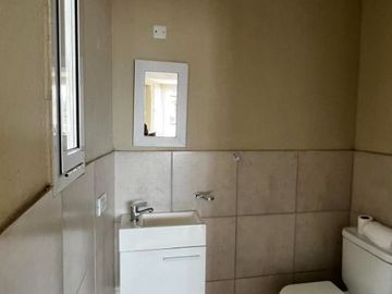 Dúplex en venta de 2 dormitorios c/ cochera en Sierra de la Ventana