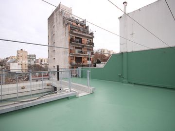 PH 6 ambientes con Terraza en Almagro APTO PROFESI