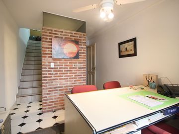 PH 6 ambientes con Terraza en Almagro APTO PROFESI