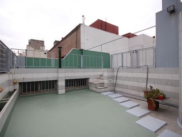 PH 6 ambientes con Terraza en Almagro APTO PROFESI
