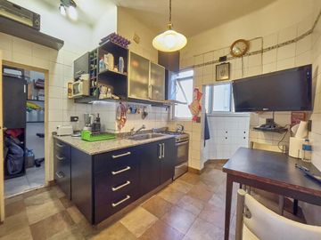 VENTA DEPARTAMENTO EN ALMAGRO 3 AMBIENTES C/DEPENC