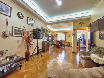 VENTA DEPARTAMENTO EN ALMAGRO 3 AMBIENTES C/DEPENC