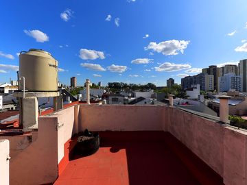 PH VENTA 6 AMBIENTES MONTECASTRO