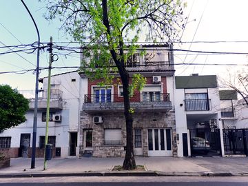 PH VENTA 6 AMBIENTES MONTECASTRO