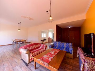 PH VENTA 6 AMBIENTES MONTECASTRO
