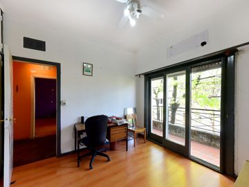 PH VENTA 6 AMBIENTES MONTECASTRO