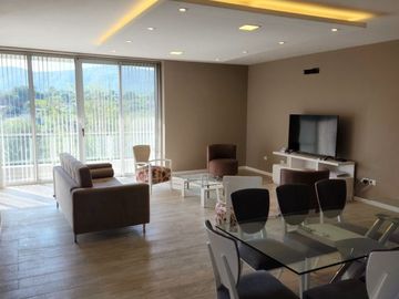 Casa en venta de 5 dormitorios en Country Altos Carlos Paz