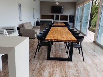 Casa en venta de 5 dormitorios en Country Altos Carlos Paz