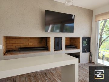 Casa en venta de 5 dormitorios en Country Altos Carlos Paz