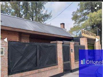Casa en venta de 2 dormitorios c/ cochera en Berazategui Oeste