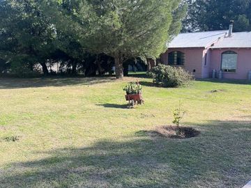 Casa quinta en venta de 5366m2 ubicado en Los Chañares