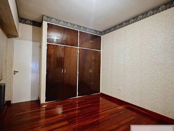 Casa en venta de 3 dormitorios c/ cochera en Centro
