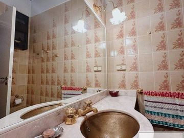 Casa en venta de 3 dormitorios c/ cochera en Centro