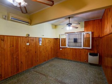 CASA VENTA LA PLATA APTO BANCO PATIO COCHERA