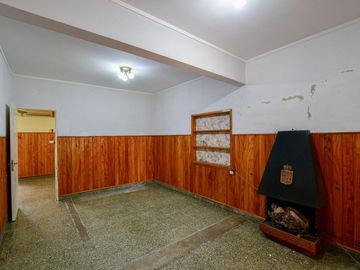 CASA VENTA LA PLATA APTO BANCO PATIO COCHERA