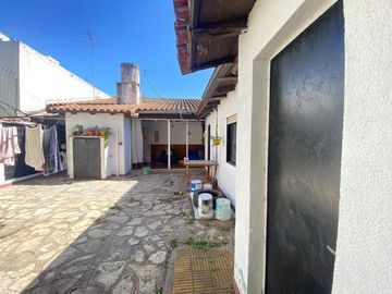 VENTA CASA 4 AMBIENTES -  APTA CREDITO SAN MIGUEL
