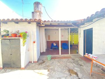 VENTA CASA 4 AMBIENTES -  APTA CREDITO SAN MIGUEL