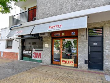 GALPÓN Y CASA EN VENTA LA PLATA 3 DORMITORIOS