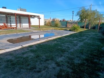 Casa quinta en venta de 456m2 ubicado en Las Cañitas II