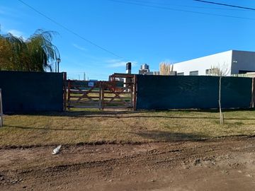 Casa quinta en venta de 456m2 ubicado en Las Cañitas II