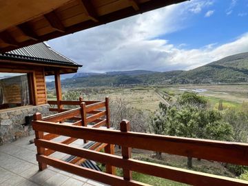 Chalet en venta de 3 dormitorios c/ cochera en San Martin de los Andes