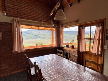 Chalet en venta de 3 dormitorios c/ cochera en San Martin de los Andes