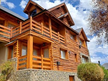 Chalet en venta de 3 dormitorios c/ cochera en San Martin de los Andes