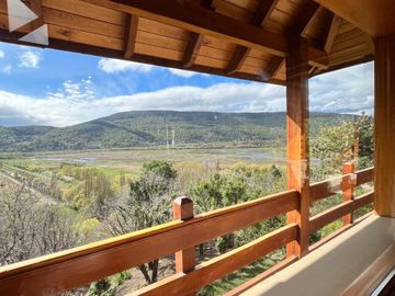Chalet en venta de 3 dormitorios c/ cochera en San Martin de los Andes
