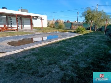 Casa quinta en venta de 456m2 ubicado en Las Cañitas II