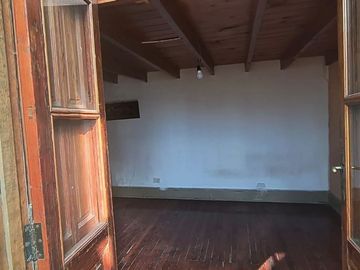 VENTA PH  3 AMB C/DEPENDENCIA - MONSERRAT