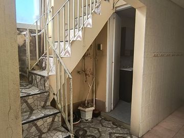 VENTA PH  3 AMB C/DEPENDENCIA - MONSERRAT