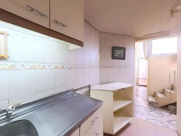 VENTA PH  3 AMB C/DEPENDENCIA - MONSERRAT