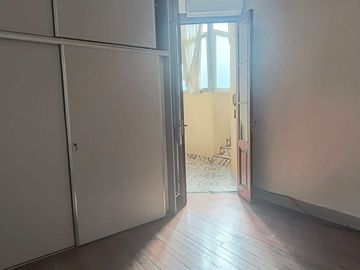 VENTA PH  3 AMB C/DEPENDENCIA - MONSERRAT