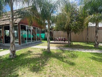 VENTA CASA FIN DE SEMANA FUNES - QUINCHO - PILETA