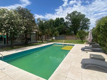 VENTA CASA FIN DE SEMANA FUNES - QUINCHO - PILETA