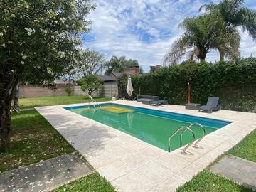 VENTA CASA FIN DE SEMANA FUNES - QUINCHO - PILETA