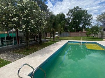 VENTA CASA FIN DE SEMANA FUNES - QUINCHO - PILETA