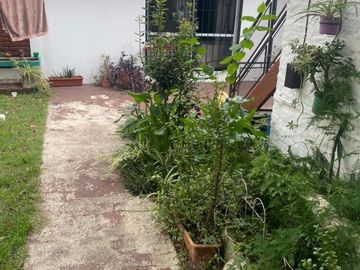 Casa en venta de 2 dormitorios c/ cochera en Los Polvorines