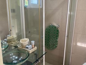 Casa en venta de 2 dormitorios c/ cochera en Los Polvorines