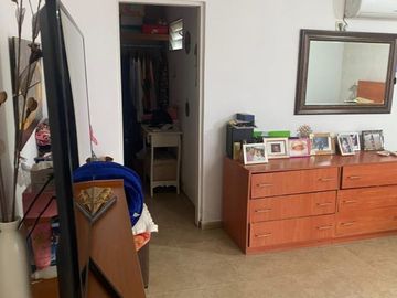 Casa en venta de 2 dormitorios c/ cochera en Los Polvorines