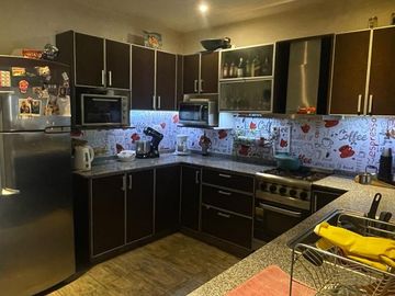 CASA 4AMB C/JARDIN, PISCINA, PLAYROOM BARRIO MARIN