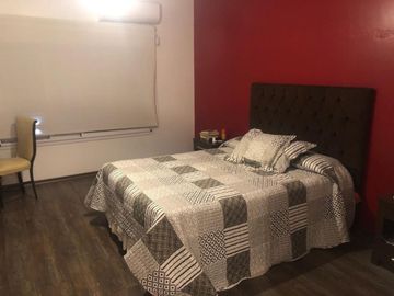 CASA 4AMB C/JARDIN, PISCINA, PLAYROOM BARRIO MARIN