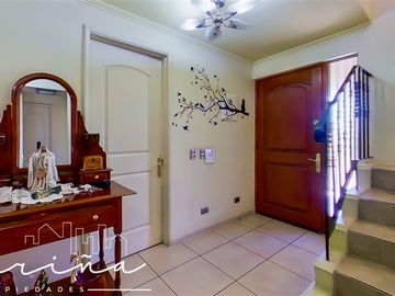 Casa en Venta en Camino El Huinganal